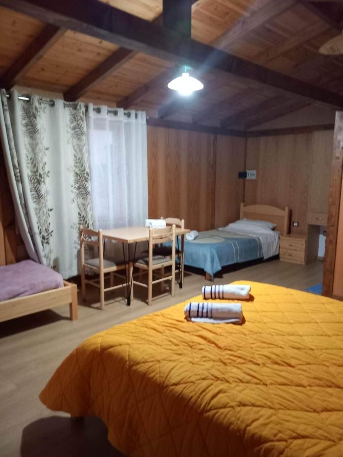 Irini'S Guesthouse Qeparo Eksteriør billede