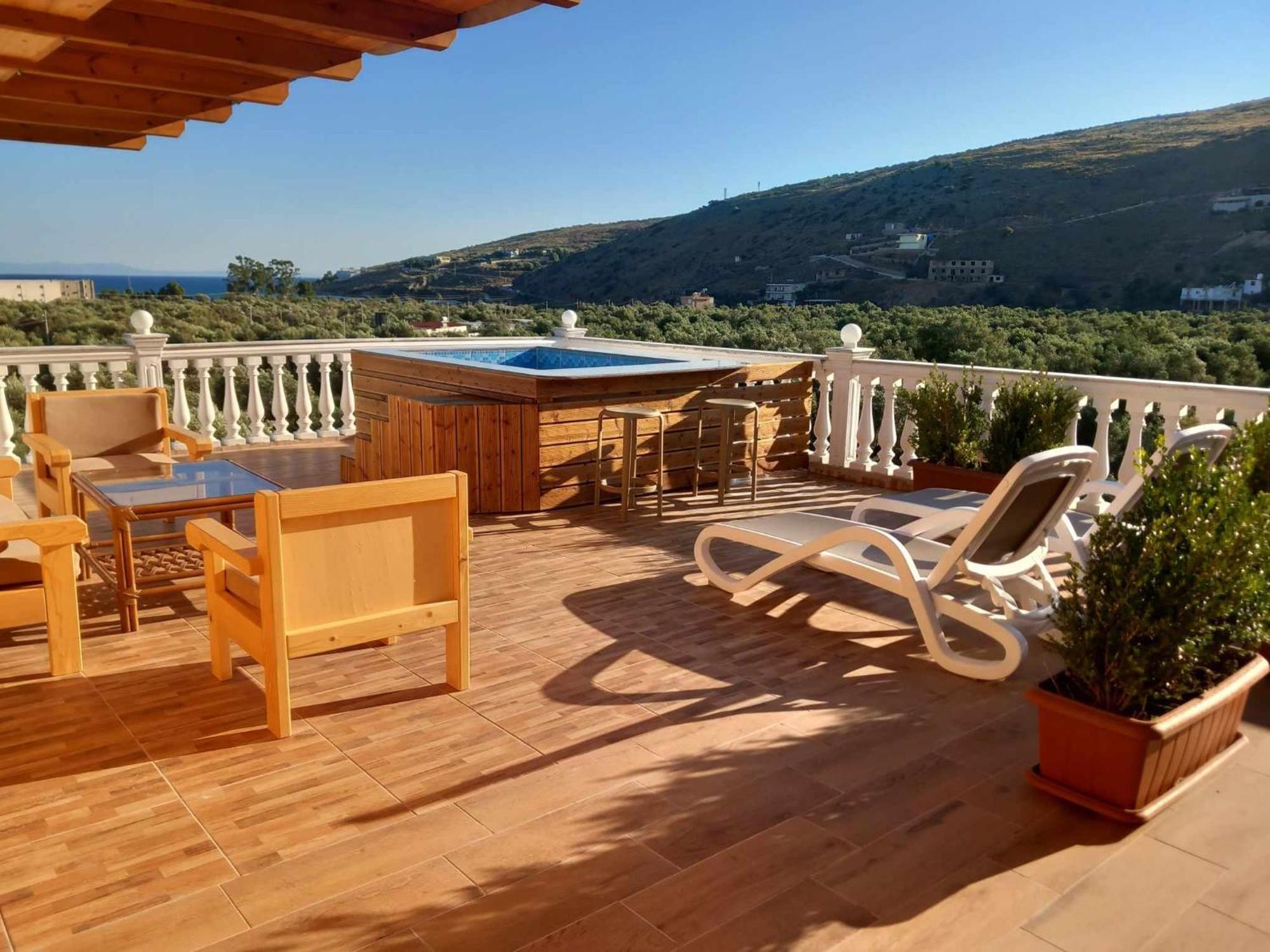 Irini'S Guesthouse Qeparo Eksteriør billede
